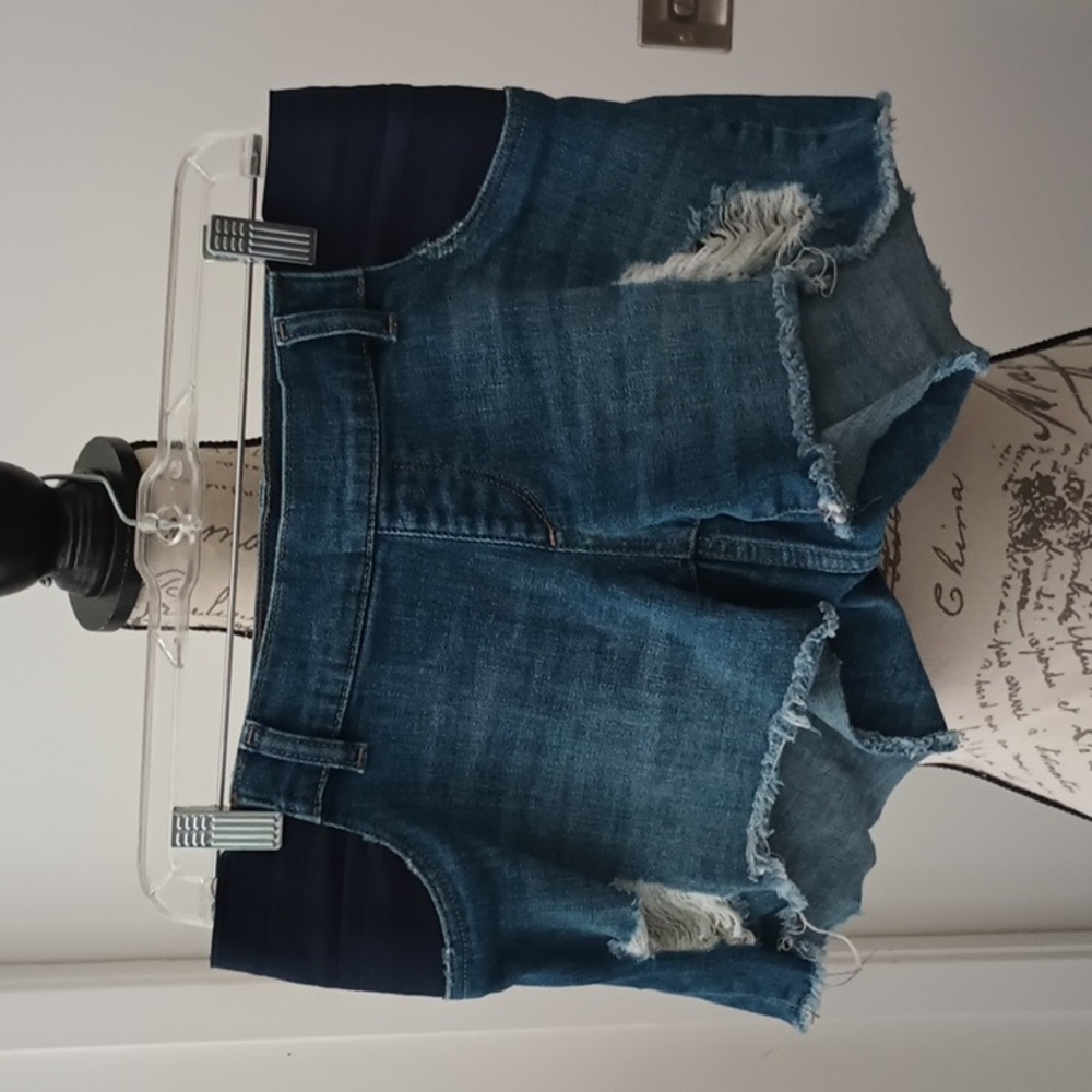 DL1961 KARLIE Maternity Distressed Shorts